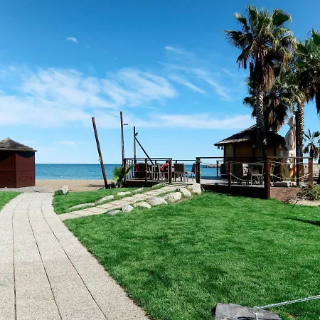 Locazione Turistica Marina Degli Aregai 公寓